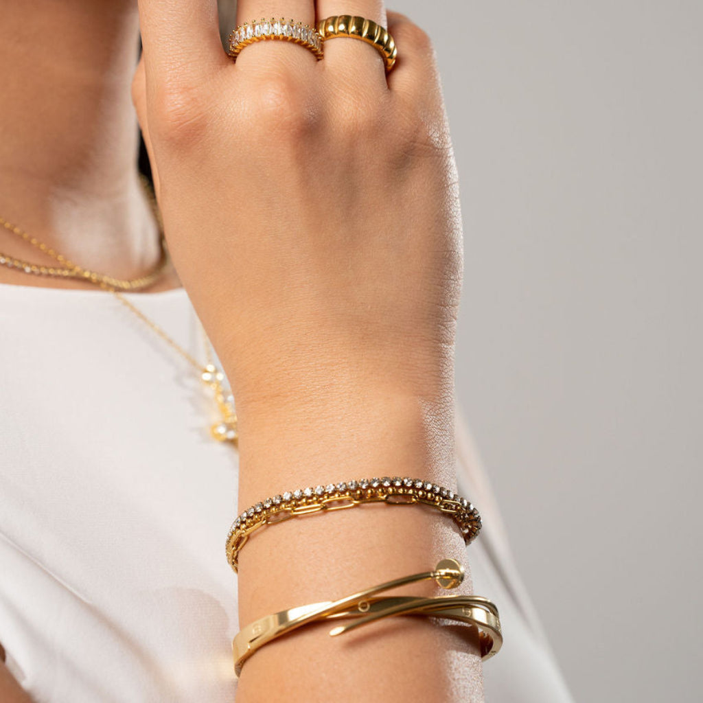 Éclat Nail Bangle